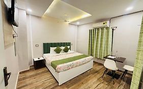 Nirvana Inn , Near Ram Mandir